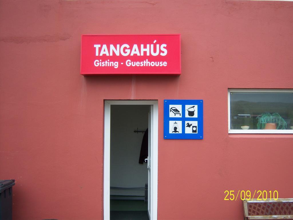 Tangahús Guesthouse Bortheyri Eksteriør billede